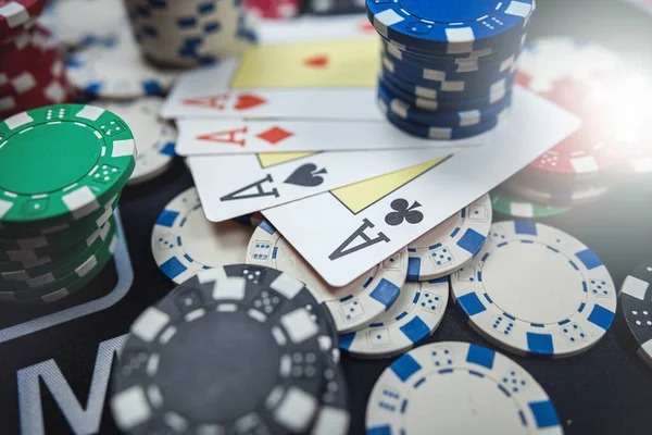 cina 788 mobile app interface showing game categories and live dealer tables